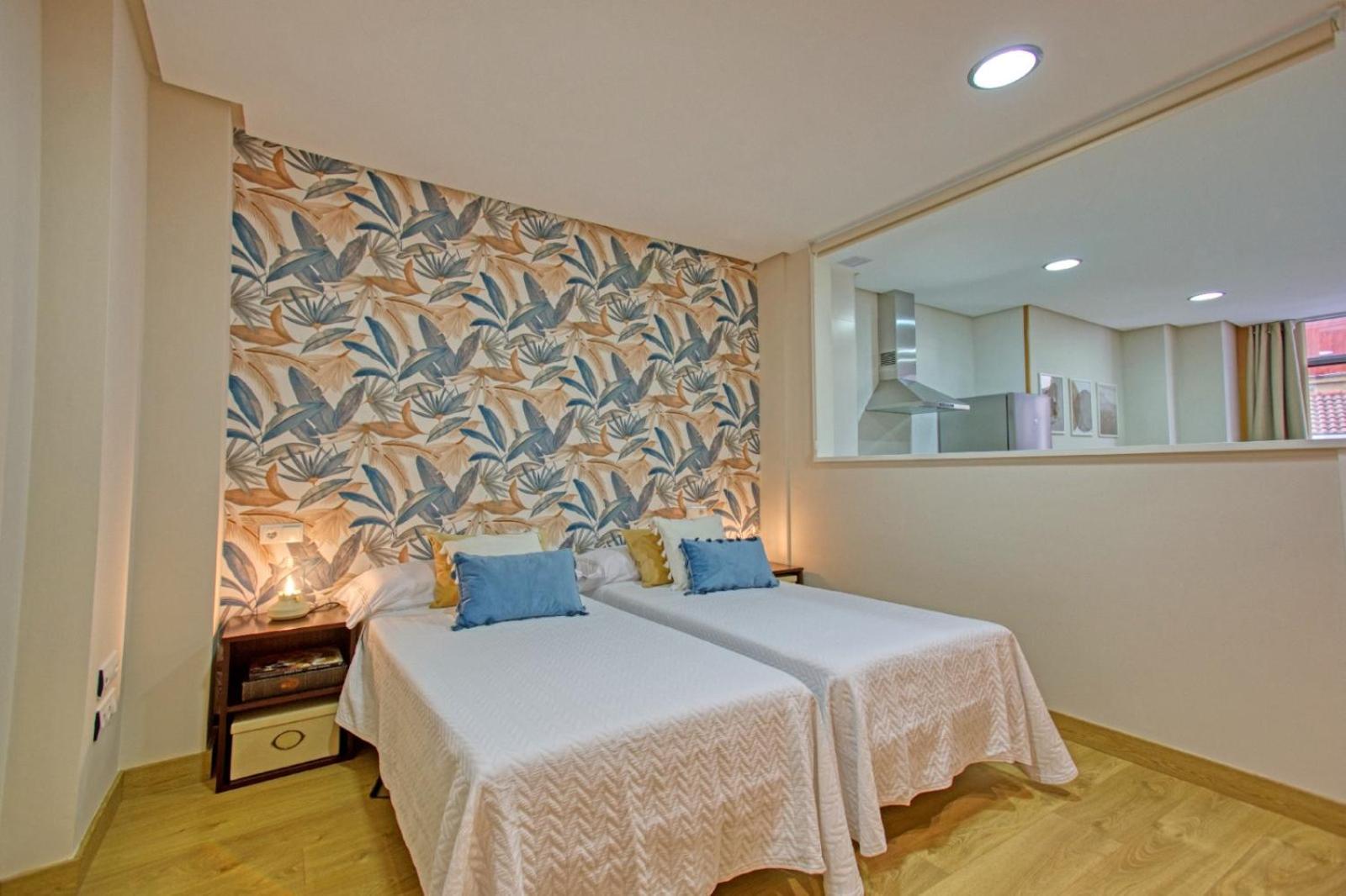 El Loft De Berta Apartment Овиедо Екстериор снимка